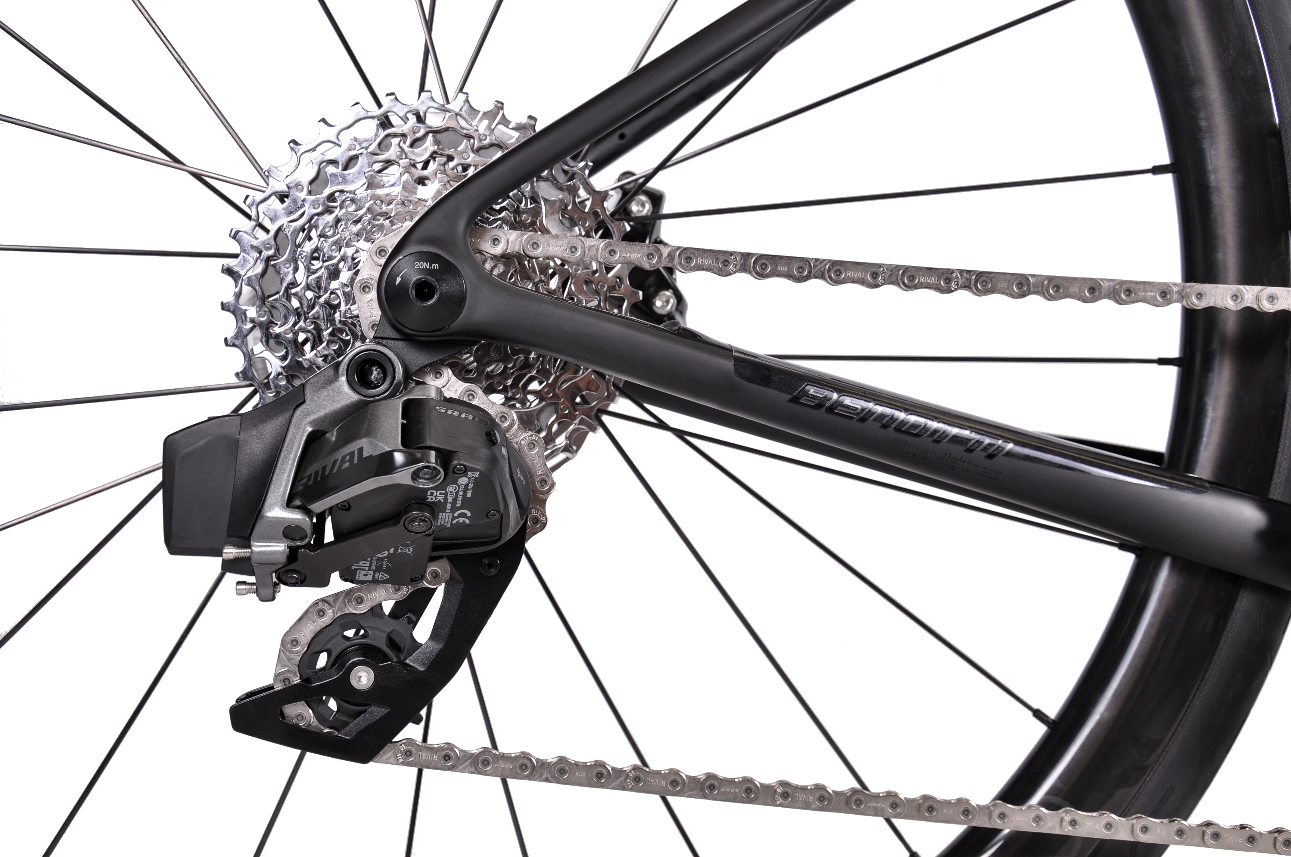 Schaltwerk und Kassette BENOTTI-BLADE-EDR_Black-Black_SRAM Rival eTap AXS_ax35C Schaltwerk und Kassette BENOTTI-BLADE-EDR_Black-Black_SRAM Rival eTap AXS_ax35C