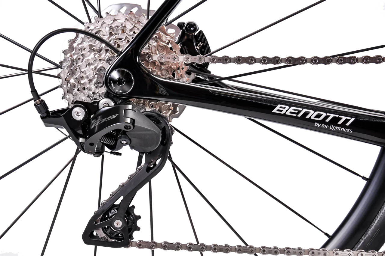 BENOTTI FUOCO Disc Carbon Shimano 105 mechanic DT Swiss P1800
